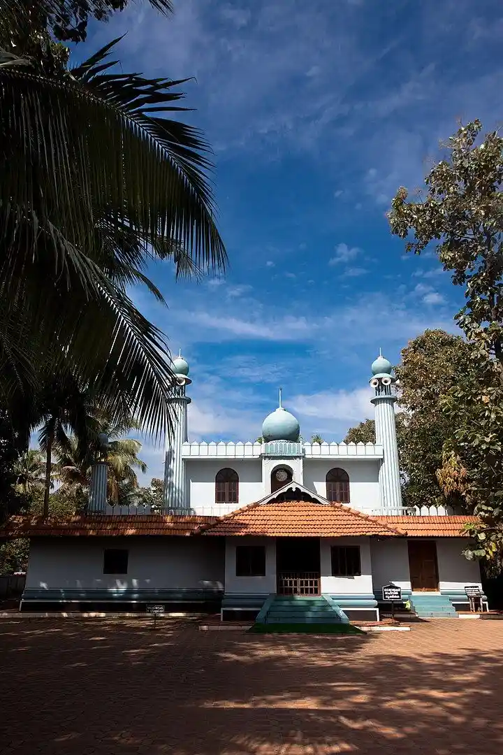 Cheraman Juma Masjid      Source: Wikipedia