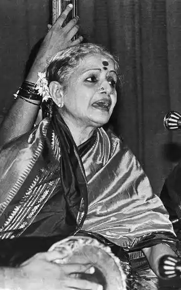 The Queen of soulful melody. Image source: The Hindu Business Line