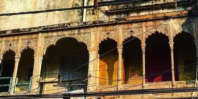 Abandoned Haveli of Tawaifs in Old Delhi, source: Huff Post