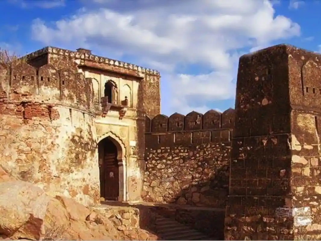 Ruins of the Jalore Fort, Rajasthan. Image Source: Native Planet