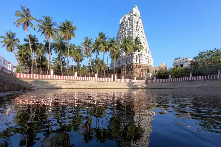 Sacred Tank of Vedagiriswarar Temple 