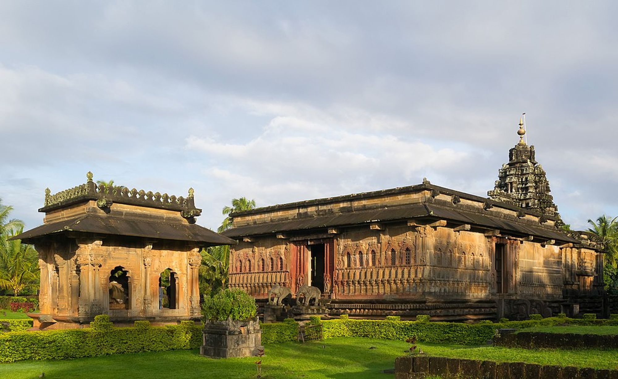 The Aghoreshwara Temple (Source- Wikipedia)