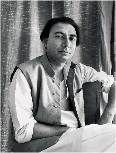 The Real con Artist; Image Source: Filmfare