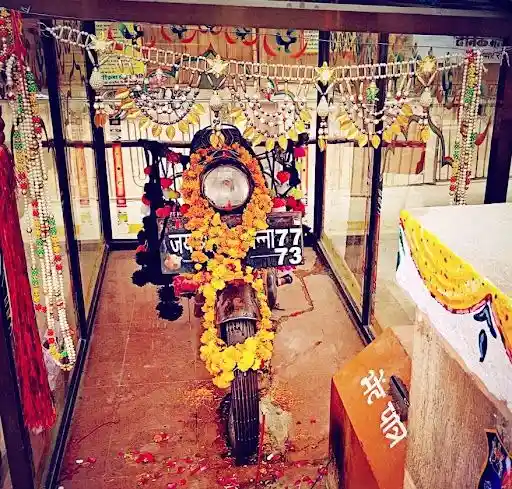 Once a trusted travel companion, now the famous Bullet Baba (Source: Biking Mystery)